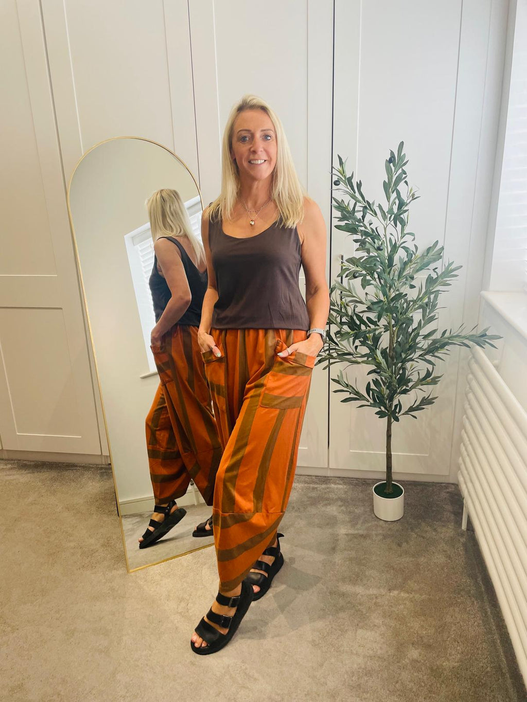 Barrel Tulip Trousers